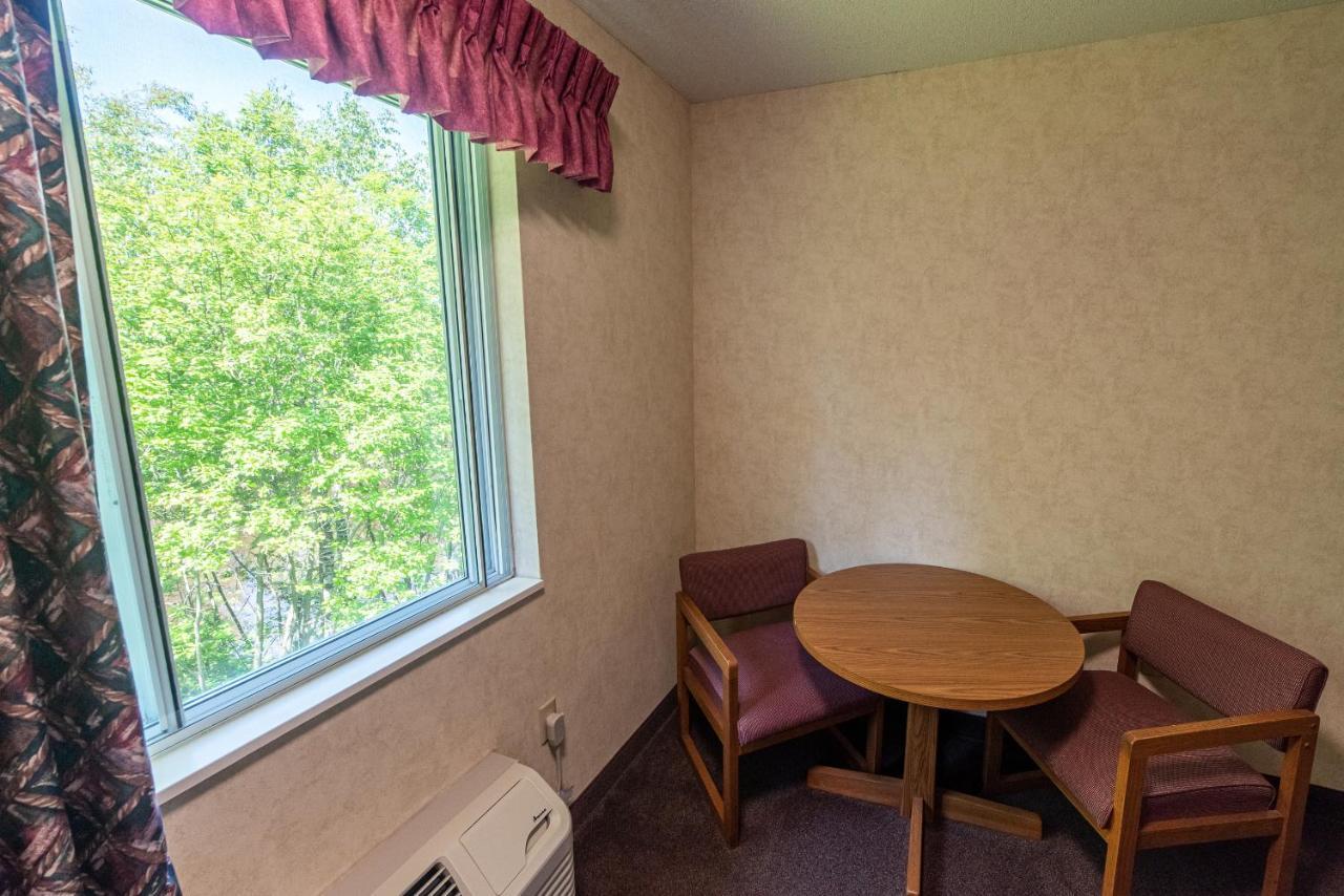 Willabee'S Motel Brimley Zewnętrze zdjęcie